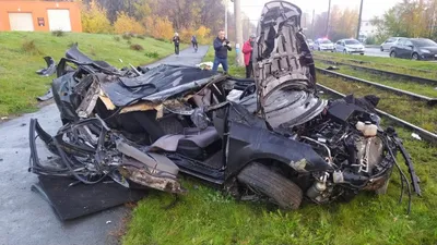 Жуткое ДТП в Екатеринбурге: машина врезалась в столб и перевернулась (ФОТО)  / 07 октября 2023 | Екатеринбург, Новости дня 07.10.23 | © РИА Новый День