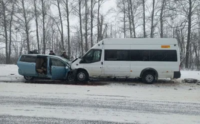 В Чувашии автобус с 15 школьниками попал в ДТП: пострадали дети