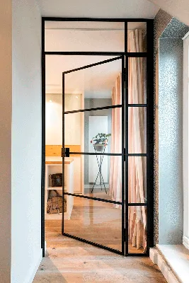 Дверь в стиле лофт Toilet с нестандартным дизайном - проект двери с фото в  интерьере и отзывами на сайте Door Loft