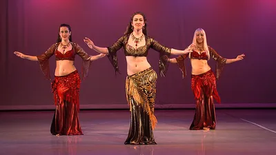 Pinterest | Belly dance outfit, Dance outfits, Belly dancer outfits