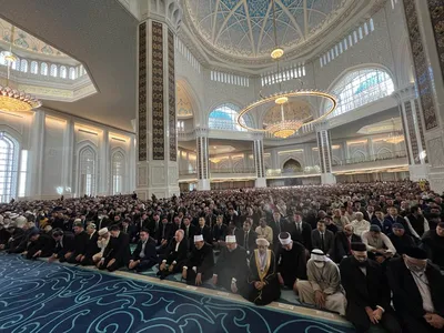 Муфтий и делегация ДУМ РТ совершили пятничный намаз в Мечети Пророкаﷺ .  Фоторепортаж