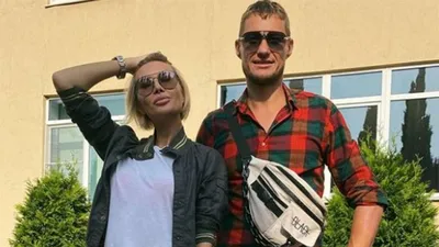 Длинноногая красавица: Саша Задойнов из «Дома-2» покатал на качелях дочь от  Элины Камирен – редкая встреча