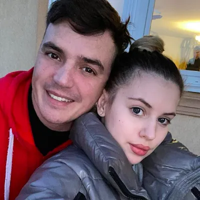 Экс-участники «Дома-2» Саша Артемова и Евгений Кузин вместе отметили день  рождения дочери после своего расставания - Вокруг ТВ.