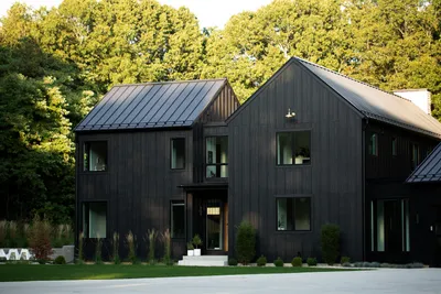 Одноэтажный серый дом | Дом, Архитекторы, Элитные дома