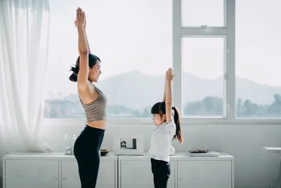 15 поз йоги для похудения живота и боков. Йога для плоского живота