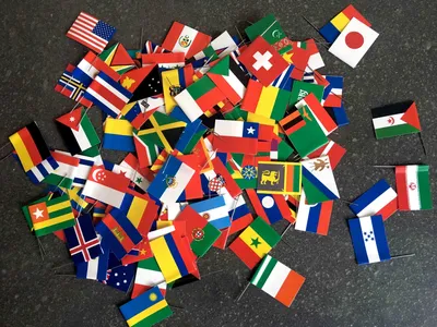 Puzzle Eurographics 1000 pieces: flags of the world - 1001puzzle.com