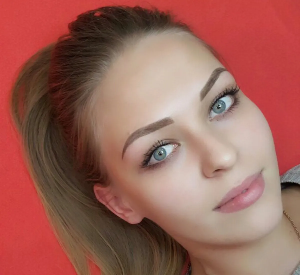 Угловатые формы бровей для татуажа Угловатые формы бровей для татуажа