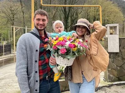 Я беременна!»: жена Александра Задойнова обрадовала, наконец, поклонников