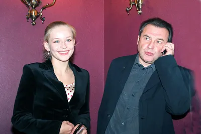 Юлия Пересильд призналась, что комплексует из-за романа с Алексеем Учителем  - Вокруг ТВ.