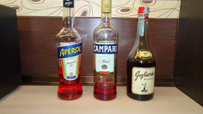 Полиция обнаружила в доме анапчанина 6,5 тысяч бутылок «левого» алкоголя  известных марок — Новости Анапы