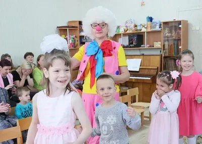 Главная задача - устроить детей в семьи. 75-летие создания отмечает Детский  дом города Витебска