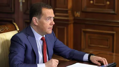 Расследование: секретная астраханская дача Дмитрия Медведева в миллиард  евро | АРБУЗ