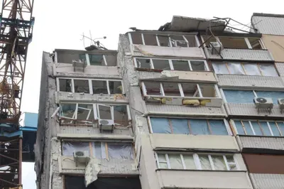 В Киеве взорвался дом на Позняках. Фото с места событий | 100realty.ua