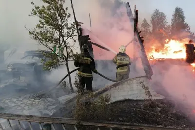 В Нижнекамском районе из горящего дома спасли мужчину - Татарстан-24