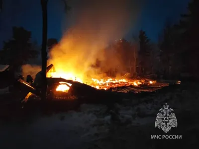 Орловцы самостоятельно спаслись из горящего дома в пер. Шпагатном