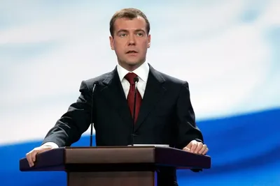Дмитрий Медведев: биография – Медведев подал в отставку