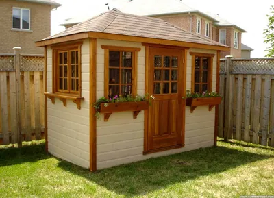 Из каких материалов лучше всего построить садоdый домик - читайте статью в  блоге bvdom