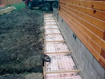 Сделать отмостку бетоном вокруг дома