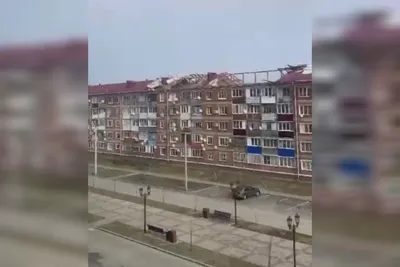 На улице Яблочкова рухнул балкон пятиэтажного дома | АРБУЗ