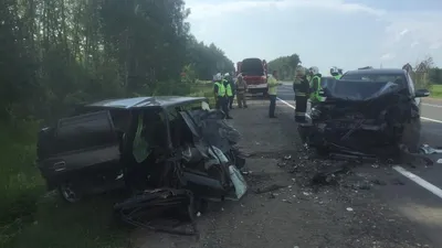 Кадры с места гибели мотоблогера Болта на трассе в Подмосковье — 11.06.2019  — В России на РЕН ТВ