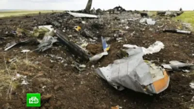 Кадры с места падения украинского Ил-76: самолет с военными сгорел дотла //  Видео НТВ