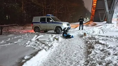 Убил приятеля поленом. Фото с места преступления