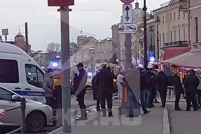 Взрыв в Санкт-Петербурге: первые фото с места событий — Мир