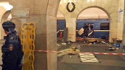 Фото и видео с места взрыва в метро Санкт-Петербурга 3 апреля 2017 год -  KP.RU