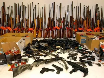 Размеры оружейных сейфов для хранения оружия: каким должно быть хранилище  для 3 охотничьих ружей по ГОСТу - Хардсейф