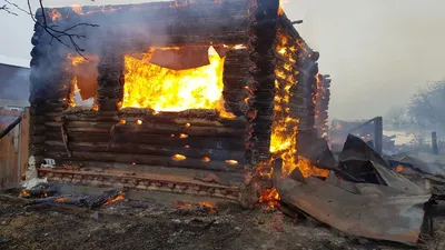 При разборе сгоревшего дома во Владимирской области обнаружили трупы двоих  человек - новости Владимирской области