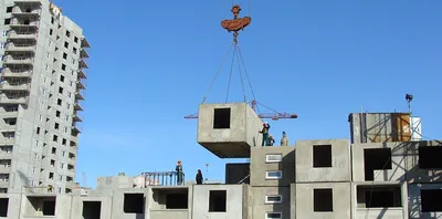 Главгосстройнадзор: Строительство жилого дома в Богородском ведется в  графике
