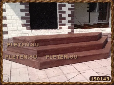 Изготовление новых деревянных ступенек из досок для входа в загородный дом  и замена изношенных ступеней крыльца, арт. 150143