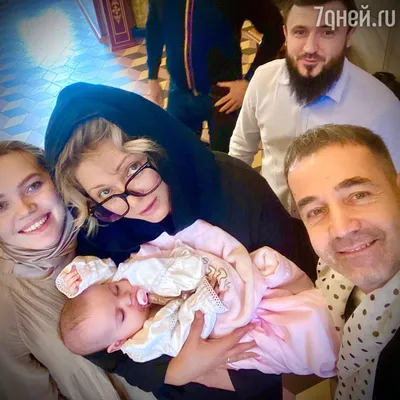 Это радость!» Певцов и Дроздова показали новорожденную дочку - 7Дней.ру