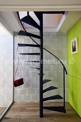 Винтовая лестница из металла, изготовление на заказ по низкой цене в Москве  | производство ИнТехПром