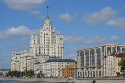 Остекление балконов и лоджий в домах серии II-18/12, цены в Москве