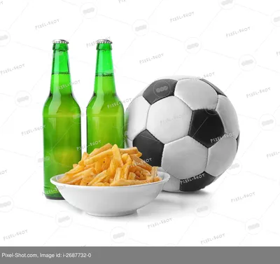 Футбол И Пиво — стоковые фотографии и другие картинки Американский футбол -  мяч - Американский футбол - мяч, Американский футбол, Пиво - iStock
