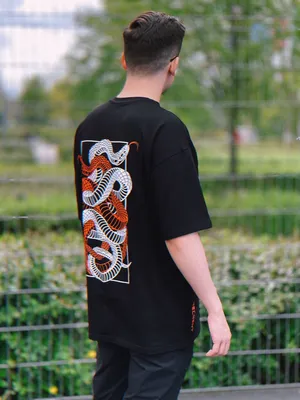 Футболка-oversize \"Serpents 2.0 black\", M