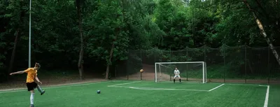 Устройство футбольного поля с искусственным покрытием