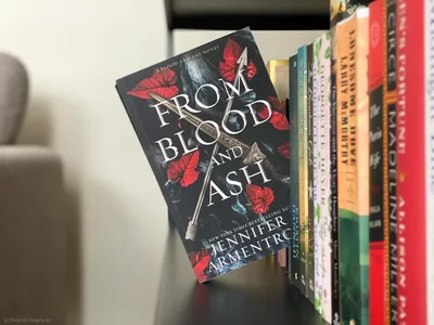 Review: From Blood and Ash by Jennifer L. Armentrout — Bookish Wayfarer