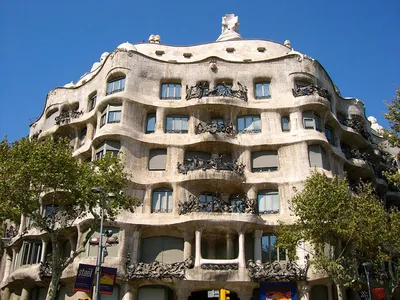 Дом Бальо в Барселоне - фото, адрес, режим работы, экскурсии