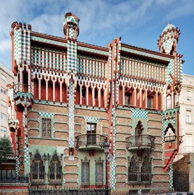 Дом Бальо в Барселоне – шедевр Антонио Гауди. Испания по-русски - все о  жизни в Испании