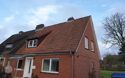 Необычный кемпинг в Германии с домами на деревьях - YouTube