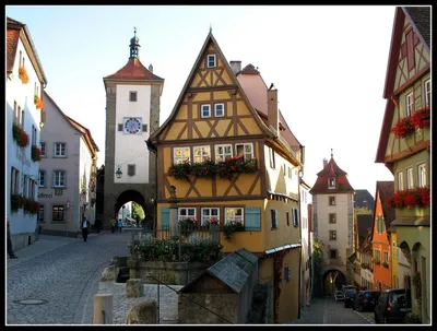 Традиционный дом в немецком стиле в Нюрнберге. Дома европейской архитектуры  в Баварии, Германия . стоковое фото ©fransz 140622952