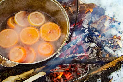 Пряный, крепкий и кофейный. Пять рецептов глинтвейна от барменов  Екатеринбурга