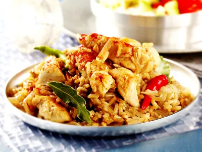 Плов с курицей рецепт – как приготовить на сковороде вкусное блюдо из риса