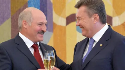 Янукович: на сегодня альтернативы Минским соглашениям нет - 09.12.2015,  Sputnik Беларусь