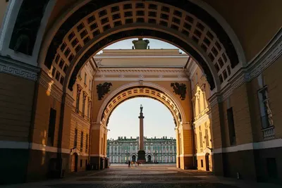 Самые популярные и красивые площади Санкт-Петербурга - маршрут по центру  города от Sokroma Group