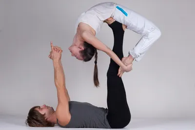 Йога для молодых мам: польза для тела и души