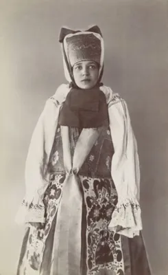 Королева Нидерландов Вильгельмина В Костюме Фрисландии 1894 — стоковые  фотографии и другие картинки 1890-1899 - iStock