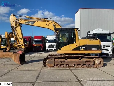 Гусеничный экскаватор Caterpillar 318 C 94 KW, Airco, Crawler excavator, по  цене 1 277 600 ₴, Год выпуска: 2004 б/у | Продаж спецтехніки Caterpillar  318 C 94 KW, Airco, Crawler excavator | б/у гусеничные экскаваторы - Mascus  Украина